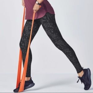 Fabletics Mid-Rise Printed PowerHold Legging